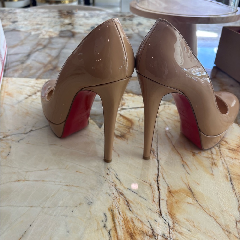 Christian Louboutin Nude Heels - Picture 2 of 10
